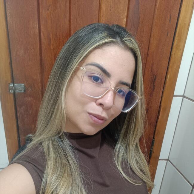 Babysitter in São Paulo: Debora