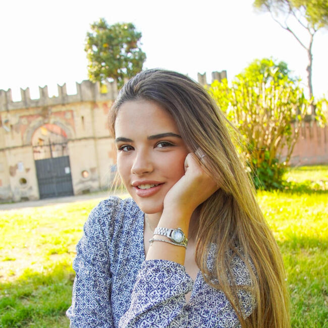 Babysitter in Rome: Olimpia