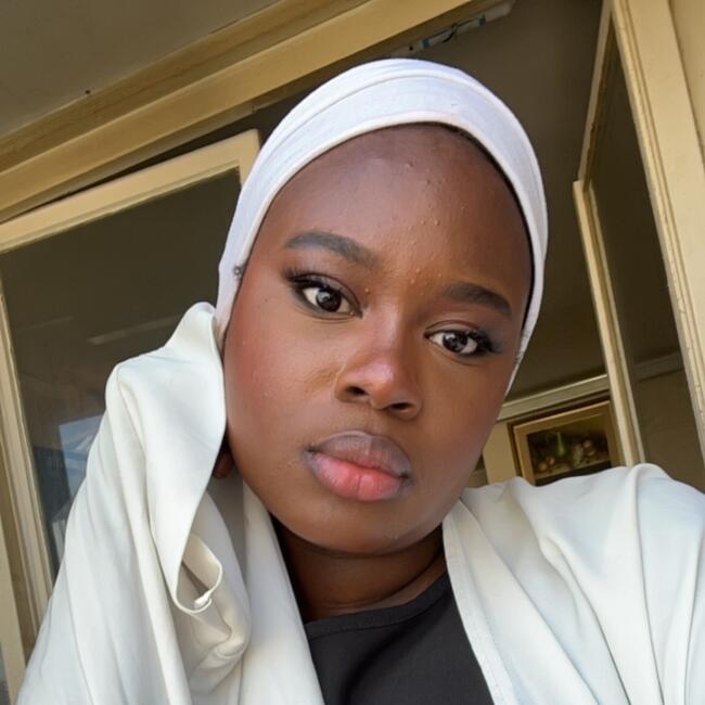 Babysitter in Saint-Maur-des-Fossés: Abby