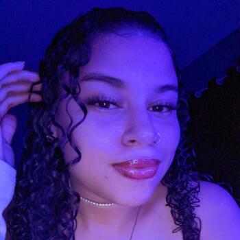 Babysitter in Rio Pomba: Nicoli