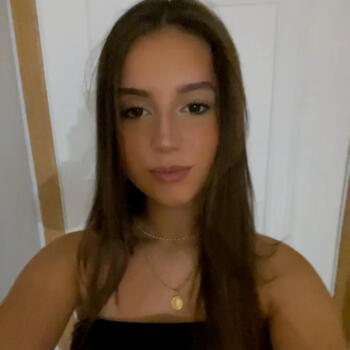 Babysitter in Quarteira: Thais