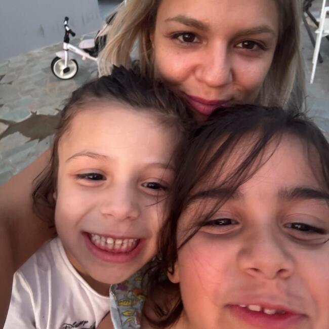 Δουλειά για babysitter στην περιοχή Βόλος: ΕΜΜΑΝΟΥΕΛΛΑ