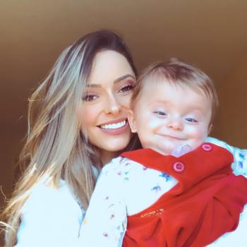 Emprego de babá em Curitiba: emprego de babá Ana Claudia