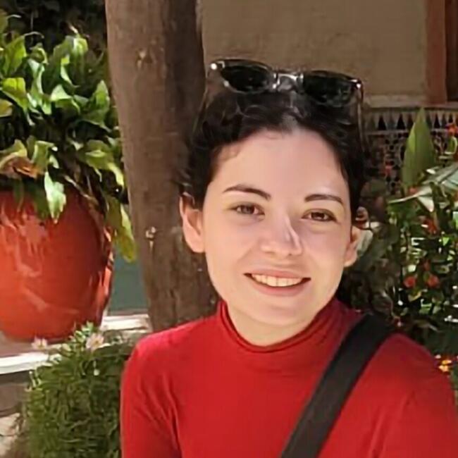 Babysitter in Salon-de-Provence: Pauline