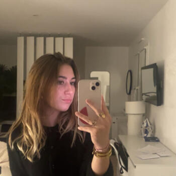 Babysitter in Léaz: Maïlys