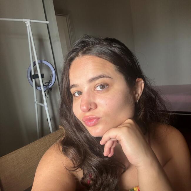 Babysitter in Campinas: Liliane