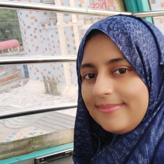 Babysitter in Paris: Fahmida