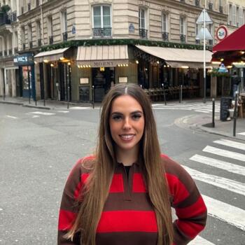 Babysitter in Lisbon: Joana