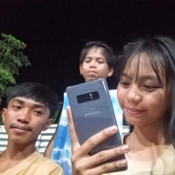 Babysitter in Lapu-Lapu City: Kim