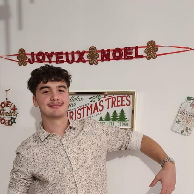 Babysitter in Tigy: Tiago