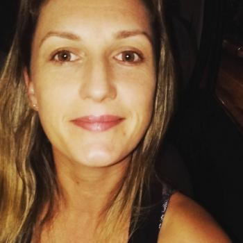 Emprego de babá Colombo: emprego de babá Luciana