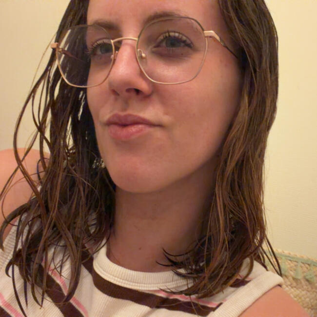 Babysitter in Fleury-les-Aubrais: Margaux