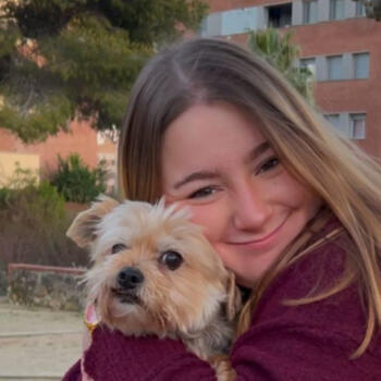 Babysitter in Castelldefels: Sandra