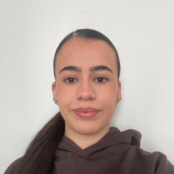 Babysitter in Molenbeek-Saint-Jean: Farida