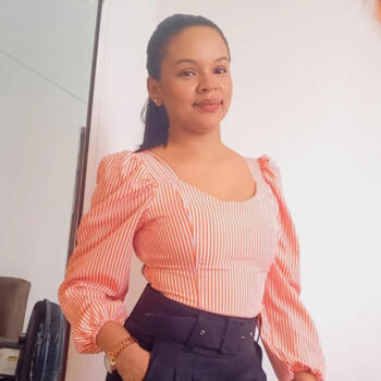 Babysitter in São Luís: Dayane
