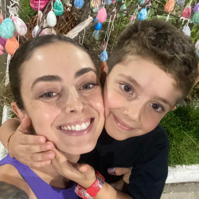 Emprego de babá em Brusque: Samira