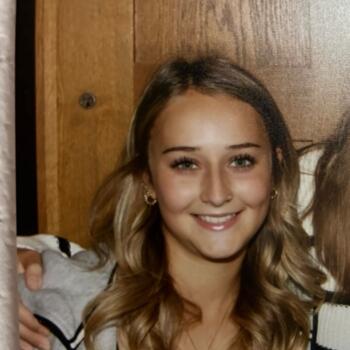 Babysitter in Hall in Tirol: Romina