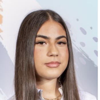 Babysitter in Tremblay-en-France: Feyza