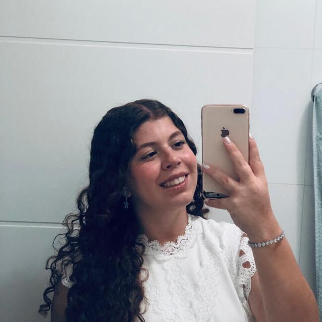 Babá em Divinópolis: Mariana