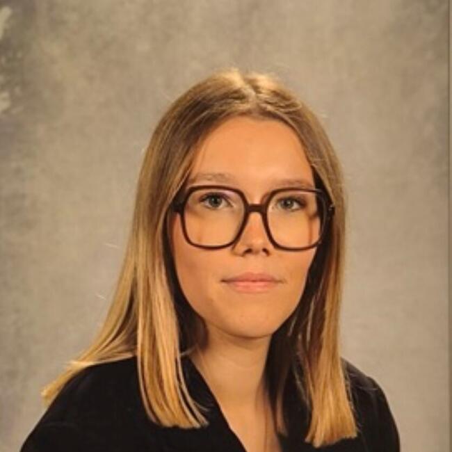 Babysitter in Vitry-sur-Seine: Maïwenn