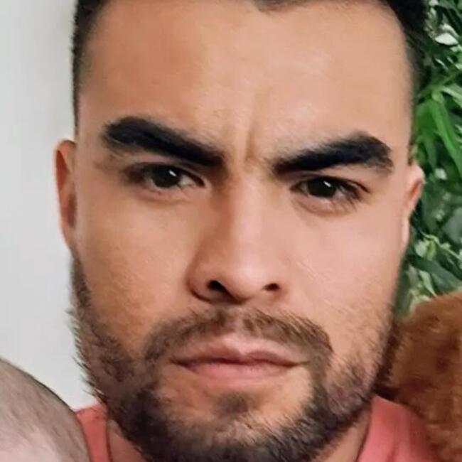 Babysitting job in La Paz: Emilio Mauricio