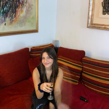 Baby-sitter in Marseille: Thalia