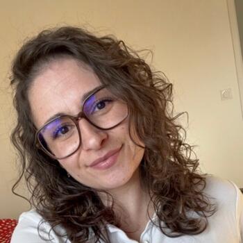 Babysitter Fargues-Saint-Hilaire: Alexandra