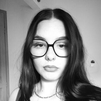 Babysitter in Boulazac: Louane