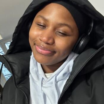 Babysitter in Paris: Aissata