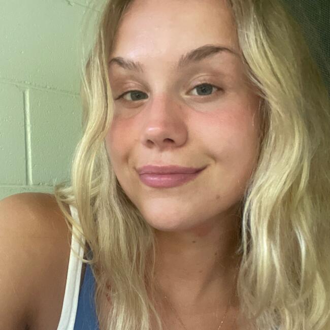 Babysitter in Townsville: Vilde