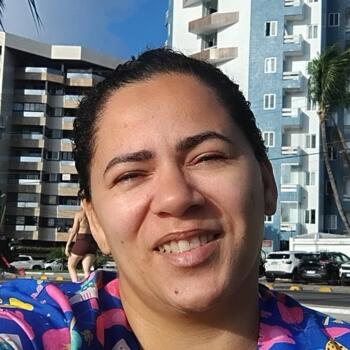 Babysitter in Maceió: Izabela