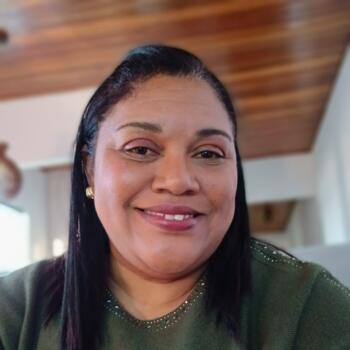 Babá em Ferraz de Vasconcelos: Elizabeth