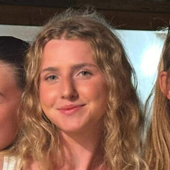 Baby-sitter in Lille: Victoria