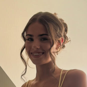 位於切爾滕納姆的臨時保母: Chloe