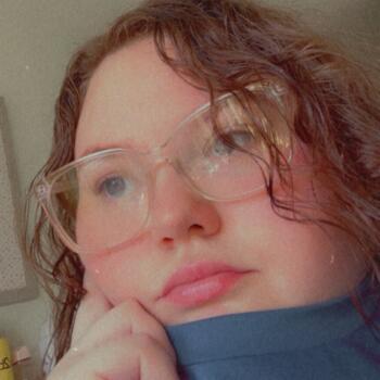 Babysitter Manchester: Niamh