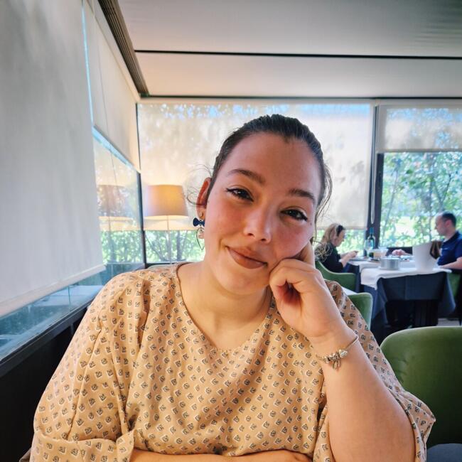 Babysitter em Póvoa de Lanhoso: Cláudia