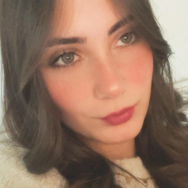 Babysitter in Saint-Brevin-les-Pins: Léonie