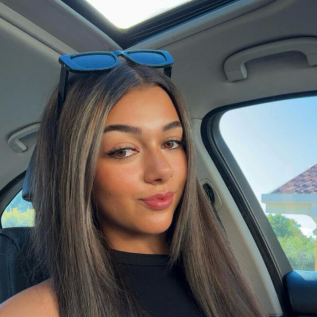 Babysitter in Canberra: Angelina