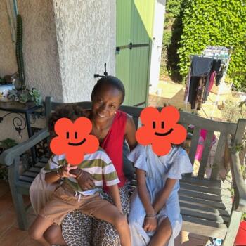 Job de garde d'enfants à Villes-sur-Auzon: job de garde d'enfants Emmanuelle
