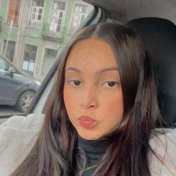 Babysitter em Braga: Izabella Xavier