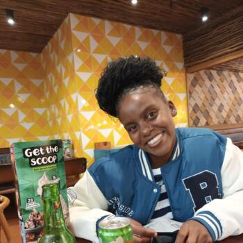 Babysitter in Soweto: Candice