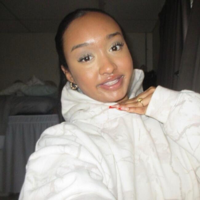 Baby-sitter in Brampton: Terena