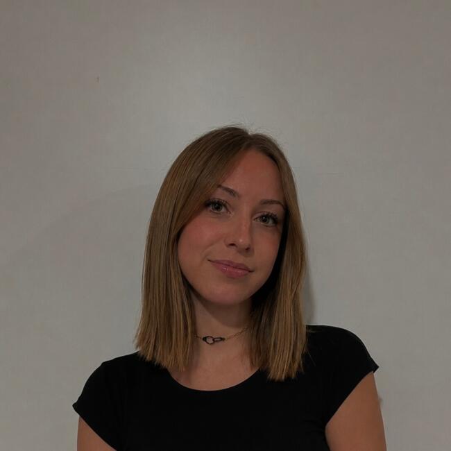 Babysitter in Albertville: Maeline