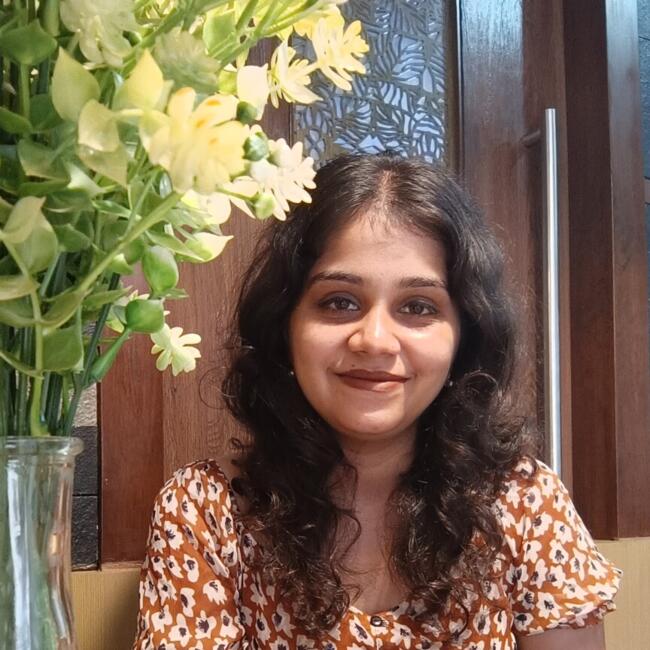 Babysitter in Virār: Purva