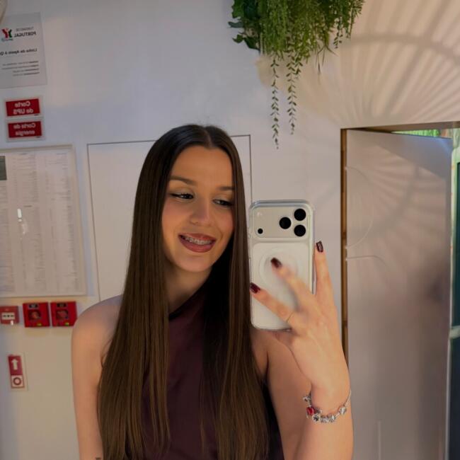 Babysitter em Penafiel: Mariana