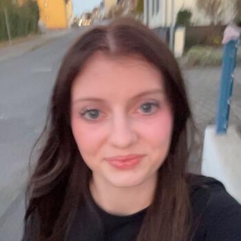 Babysitter in Bergisch Gladbach: Lina