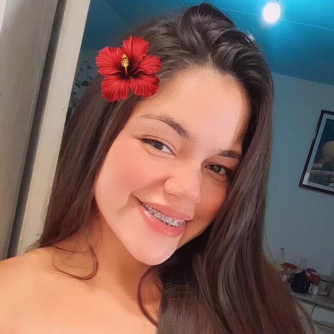 Babysitter in Petrolina: Ingrid