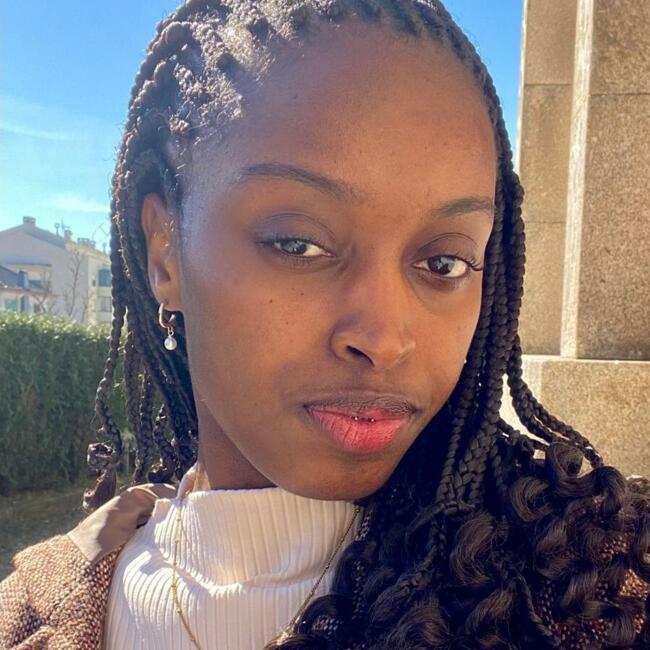 Babysitter em Porto: Milene