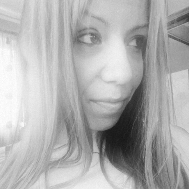 Babysitter στην περιοχή Αχαρνές: ΕΙΡΗΝΗ ΔΡ