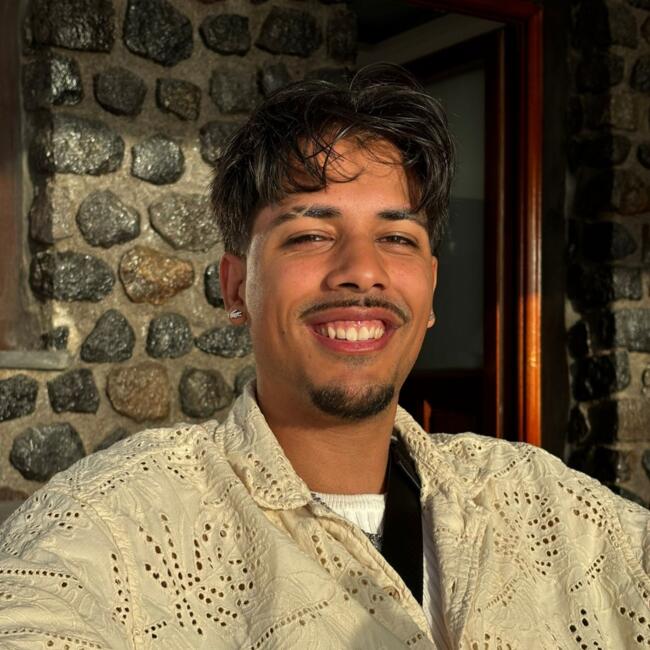 Babysitter em Lisboa: Dário